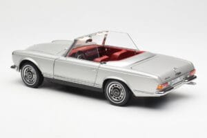Mercedes 280 SL W113 Pagoda Сребрист Schuco 1:18 450035000 Метал — снимка 7 от 8