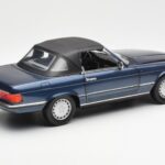 Mercedes 300 SL R107 Морско Синьо Norev 1:18 - image 3 of 8