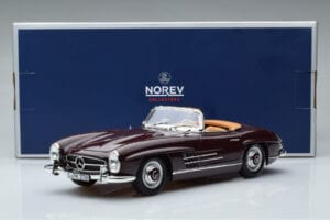 Mercedes 300 SL W198 Roadster Червен Norev 1:18 183891 Метал — снимка 8 от 8