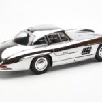 Mercedes 300 SL W198 Хром Minichamps 1:18 - image 3 of 8