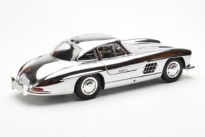 Mercedes 300 SL W198 Хром Minichamps 1:18 B66040645 Метал — снимка 3 от 8