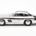 Mercedes 300 SL W198 Хром Minichamps 1:18 - image 4 of 8