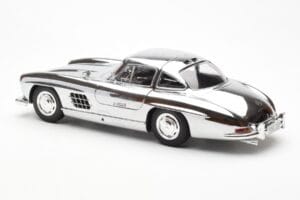 Mercedes 300 SL W198 Хром Minichamps 1:18 B66040645 Метал — снимка 7 от 8