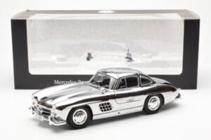 Mercedes 300 SL W198 Хром Minichamps 1:18 B66040645 Метал — снимка 8 от 8