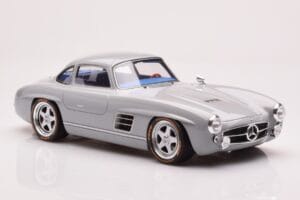 Mercedes 300 SL W198 Gullwing By S-Klub Сив GT Spirit 1:18 GT418 Смола — снимка 4 от 6