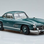 Mercedes 300 SL W198 Gullwing Зелен Norev 1:18 - image 5 of 7