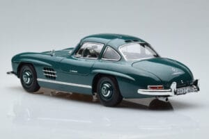 Mercedes 300 SL W198 Gullwing Зелен Norev 1:18 183851 Метал — снимка 6 от 7