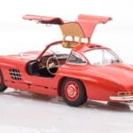 Mercedes 300 SL W198 Gullwing Червен Minichamps 1:18 - image 5 of 8