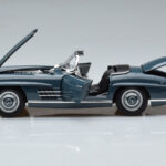 Mercedes 300 SL W198 Roadster Син Norev 1:18 - image 4 of 9