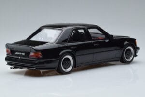 Mercedes 300E W124 5.6 AMG The Hammer Otto 1:18 OT638 Смола — снимка 2 от 6