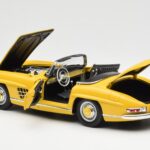 Mercedes 300 SL W198 Roadster Жълт Norev 1:18 - image 5 of 8