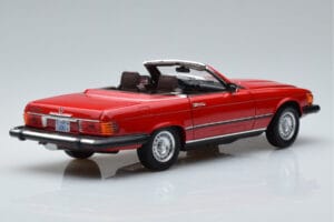 Mercedes 450 SL R107 US Версия Червен Norev 1:18 183729 Метал — снимка 3 от 8
