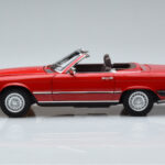 Mercedes 450 SL R107 US Версия Червен Norev 1:18 - image 5 of 8