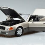 Mercedes 500 SL R129 Smoke Сребрист Norev 1:18 183719 Метал - image 2 of 7