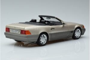 Mercedes 500 SL R129 Smoke Сребрист Norev 1:18 183719 Метал — снимка 3 от 7