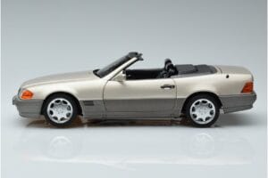 Mercedes 500 SL R129 Smoke Сребрист Norev 1:18 183719 Метал — снимка 4 от 7