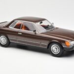Mercedes 500 SLC C107 Кафяв KK-Scale 1:18 - image 4 of 6