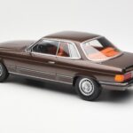 Mercedes 500 SLC C107 Кафяв KK-Scale 1:18 - image 5 of 6