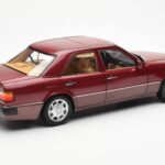 Mercedes 500E W124 Червен Metallic Дилърско Издание Norev 1:18 - image 3 of 8