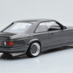 Mercedes 560 SEC C126 AMG Wide Body Сив Otto 1:18 - image 2 of 6