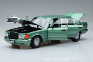 Mercedes 560 SEL W126 Светлозелен Norev 1:18 183469 Метал — снимка 2 от 7