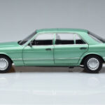 Mercedes 560 SEL W126 Светлозелен Norev 1:18 - image 4 of 7