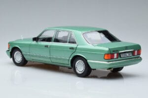 Mercedes 560 SEL W126 Светлозелен Norev 1:18 183469 Метал — снимка 6 от 7
