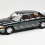 Mercedes 560 SEL W126 Night Зелен Металик Dealer Edition Norev 1:18