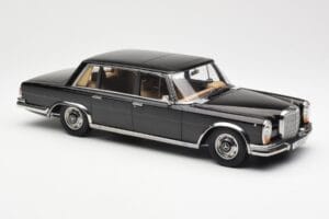 Mercedes 600 SWB W100 Черен KK-Scale 1:18 180601 Метал — снимка 4 от 6