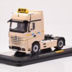 Mercedes Actros Gigaspace IAA 2012 Такси NZG 1:50 - image 2 of 4