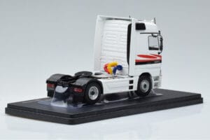 Mercedes Actros MP1 Бял IXO 1:43 TR064 Метал — снимка 2 от 6