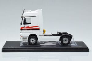 Mercedes Actros MP1 Бял IXO 1:43 TR064 Метал — снимка 3 от 6