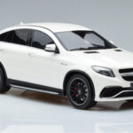 Mercedes AMG GLE 63S C292 Coupe Бял GT Spirit 1:18 - image 4 of 6
