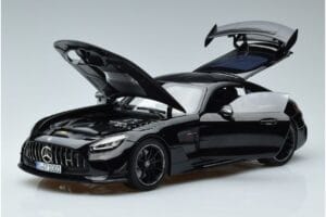 Mercedes AMG GT C190 Black Series Черен Norev 1:18 183900 Метал — снимка 2 от 7