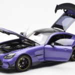 Mercedes AMG GT Black Series Лилав Asia Exclusive Norev 1:18 - image 2 of 8
