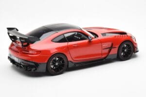 Mercedes AMG GT Black Series Червен Asia Exclusive Norev 1:18 183906 Метал — снимка 3 от 8