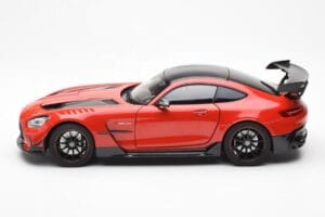 Mercedes AMG GT Black Series Червен Asia Exclusive Norev 1:18 183906 Метал — снимка 4 от 8