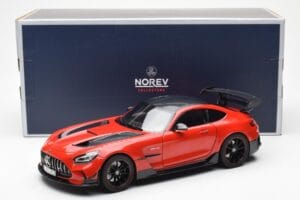 Mercedes AMG GT Black Series Червен Asia Exclusive Norev 1:18 183906 Метал — снимка 8 от 8