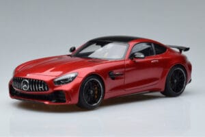 Mercedes AMG GT R C190 Кардинално Червено AUTOart 1:18 76331 Метал