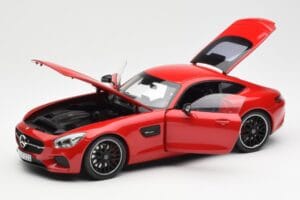Mercedes AMG GT C190 Червен Norev 1:18 183496 Метал — снимка 2 от 8