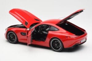 Mercedes AMG GT C190 Червен Norev 1:18 183496 Метал — снимка 5 от 8