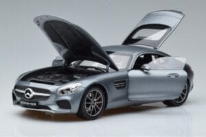 Mercedes AMG GT S Selenite Сив Magno Norev 1:18 B66960343 Метал — снимка 2 от 7
