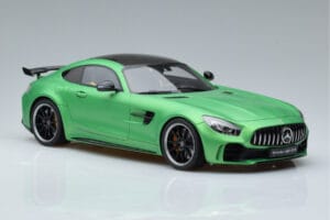 Mercedes AMG GT R Зелен GT Spirit 1:18 GT179 Смола — снимка 4 от 6