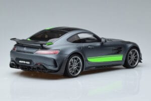 Mercedes AMG GT R Pro Selenite Сив GT Spirit 1:18 GT265 Смола — снимка 2 от 6