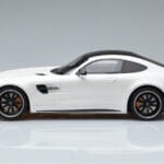 Mercedes AMG GT R Бял GT Spirit 1:18 KJ021 Смола - image 3 of 6