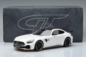 Mercedes AMG GT R Бял GT Spirit 1:18 KJ021 Смола — снимка 6 от 6