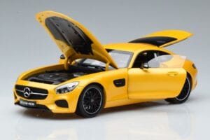 Mercedes AMG GT S C190 Solarbeam Norev 1:18 B66960341 Метал — снимка 2 от 7