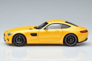 Mercedes AMG GT S C190 Solarbeam Norev 1:18 B66960341 Метал — снимка 4 от 7