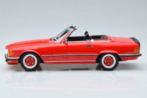 Mercedes AMG SL500 R107 Червен Otto 1:18 OT962 Смола — снимка 3 от 6