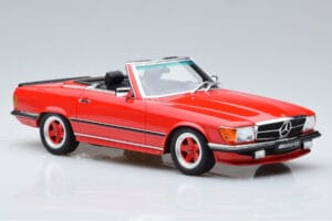 Mercedes AMG SL500 R107 Червен Otto 1:18 OT962 Смола — снимка 4 от 6